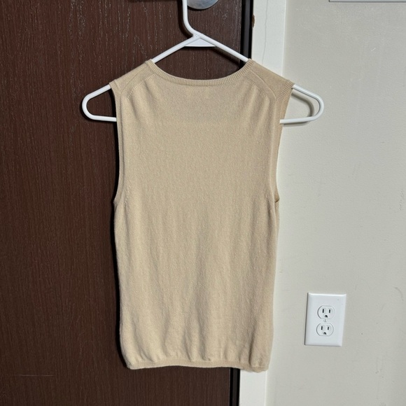 TSE Cashmere Top - Picture 2 of 4